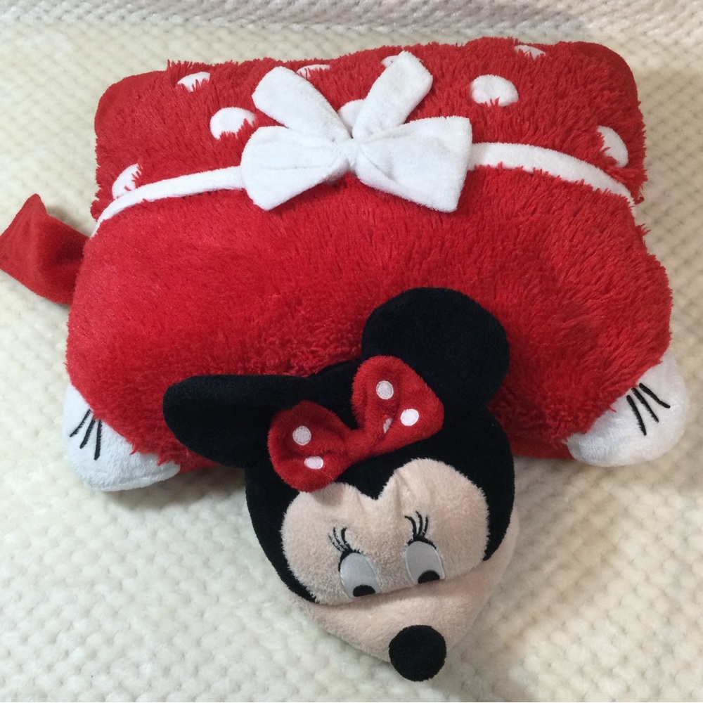 Disney Pillow Pets Minnie Mouse Plush Red White Foldable Stuffed Animal Toy